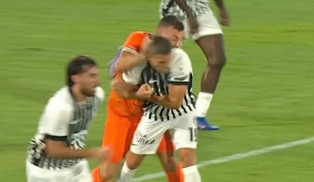 Fatin Doğan'dan S&uuml;per Lig hakemlerine tepki: 'Bu yumruk T&uuml;rk futboluna atıldı'
