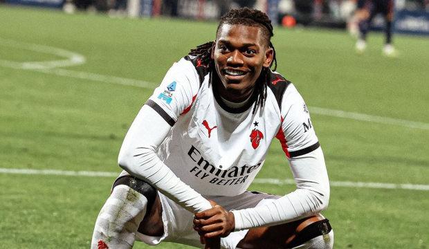 Transferde son dakika gelişmesi! Rafael Leao kendisi duyurdu