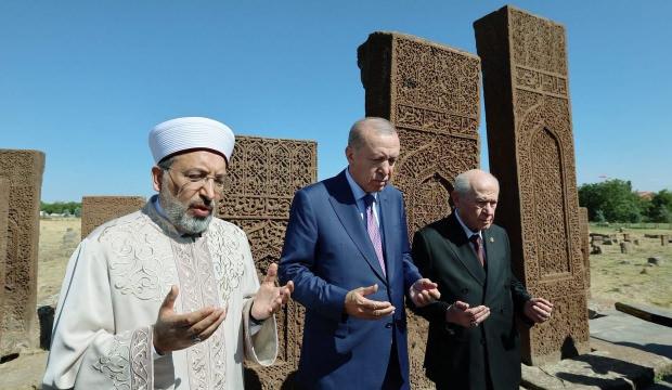 &ldquo;T&uuml;rkiye sevgisi imandandır&rdquo;