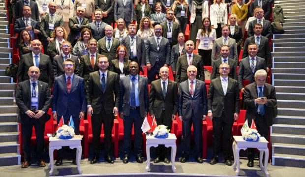 Bakan Şimşek: &Ouml;zel sekt&ouml;r harekete ge&ccedil;irilmeli