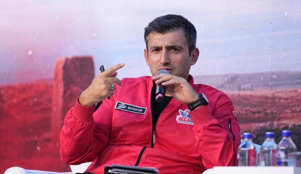 Sel&ccedil;uk Bayraktar'dan heyecanlandıran a&ccedil;ıklama! 'Birka&ccedil; sene i&ccedil;inde yapacağız'