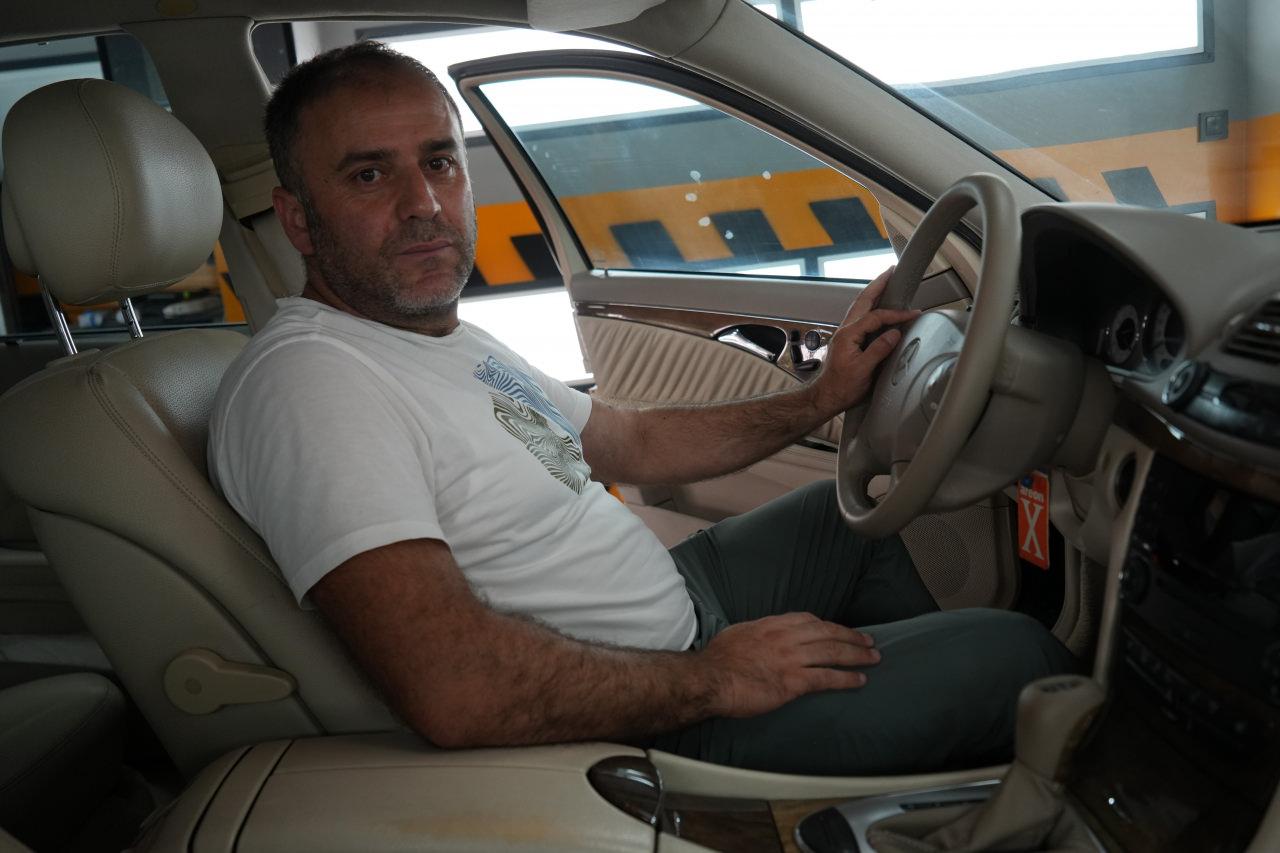 Selim Calap'ın yıllardır otomobil olarak kullandığı Mercedes'in gümrük kayıtlarında “beyaz eşya” olarak gösterildiği ortaya çıktı.