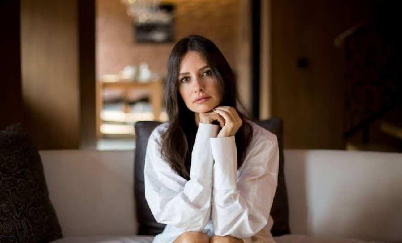 Boşanmasının ardından 17 yıl sonra setlerde! Yasemin Ergene'nin aylık &uuml;creti dudak u&ccedil;uklattı!