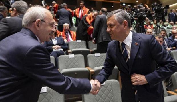 Bir el sıkışma nelere kadir? Bin yıllık geleneği sarsan tartışma