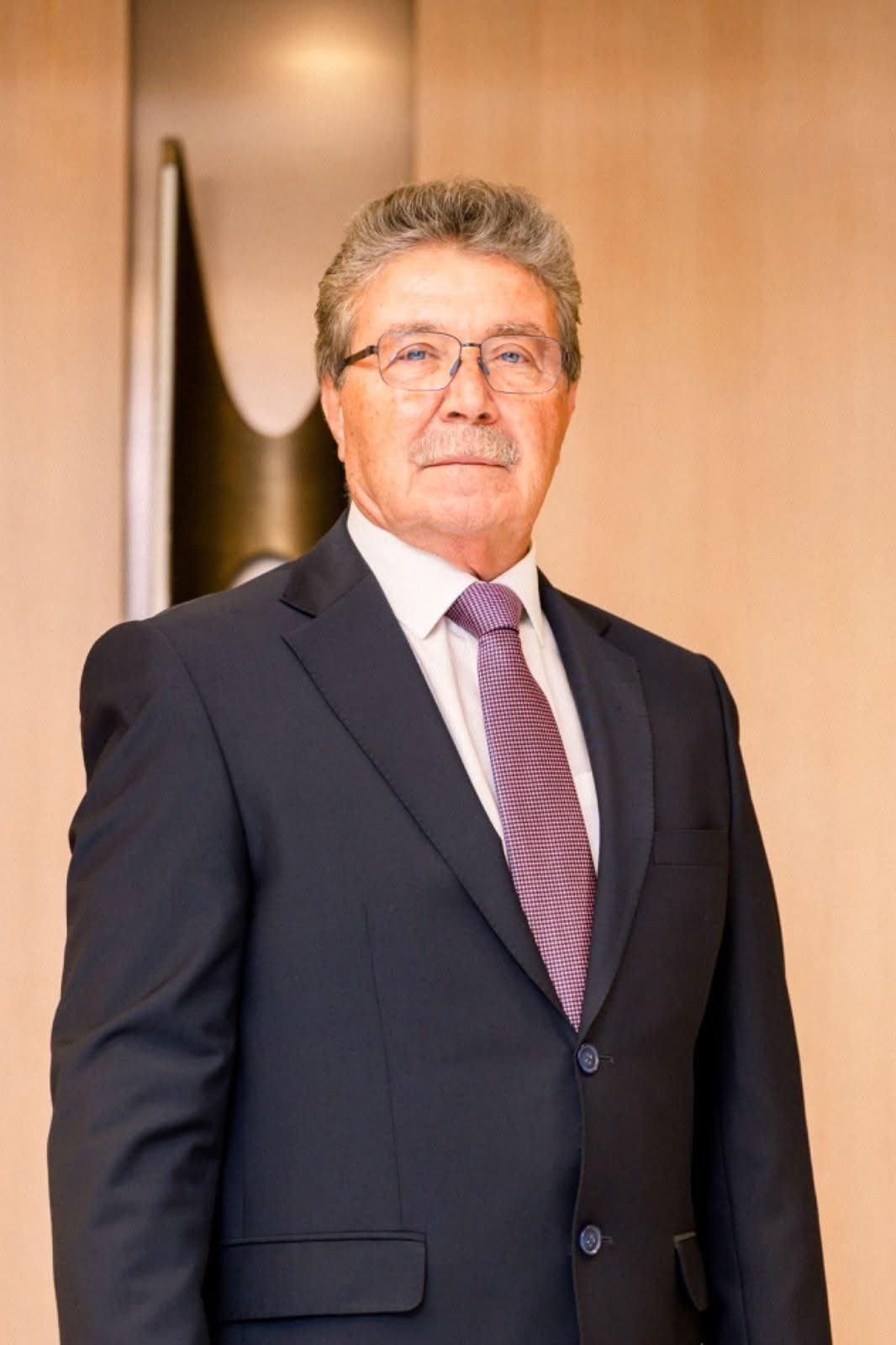 Ünal Üstel