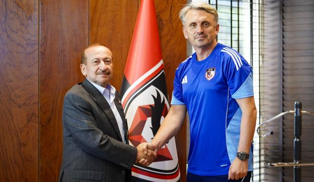 Gaziantep FK yeni teknik direkt&ouml;r&uuml;n&uuml; a&ccedil;ıkladı!