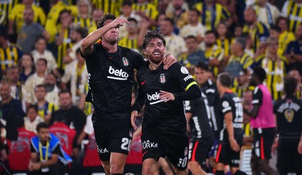Kadık&ouml;y'de Kartal kanunları! Beşiktaş'tan Fenerbah&ccedil;e'ye derbi darbesi