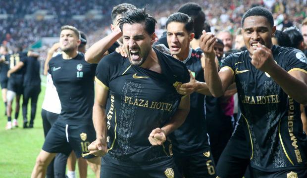 Salah'ın gol&uuml; yetmedi! Amedspor, Trabzonspor'u 90'da devirdi