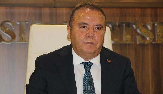 Son dakika: Muhittin B&ouml;cek'e fuhuş soruşturması! İşe alım vaadiyle ağa d&uuml;ş&uuml;rm&uuml;şler