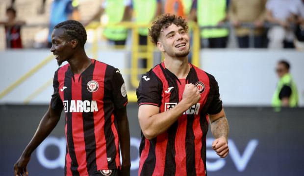 &Ccedil;orum FK'dan S&uuml;per Lig'deki ilk zafer!
