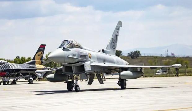 T&uuml;rkiye&rsquo;nin Eurofighter hamlesinde kritik eşik: Pilot eğitimleri başladı