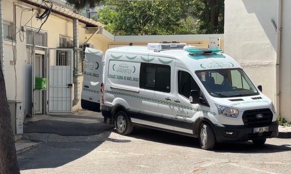 Ceset morga kaldırıldı. 