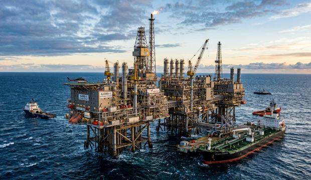 Petrol anlaşmasının perde arkası ortaya &ccedil;ıktı! 17 saha 100 yıllığına ABD'nin