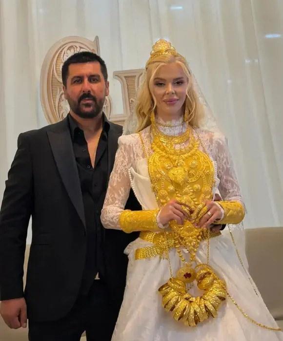 Vanlı Kara Haydar ve eşi Çağla Öz