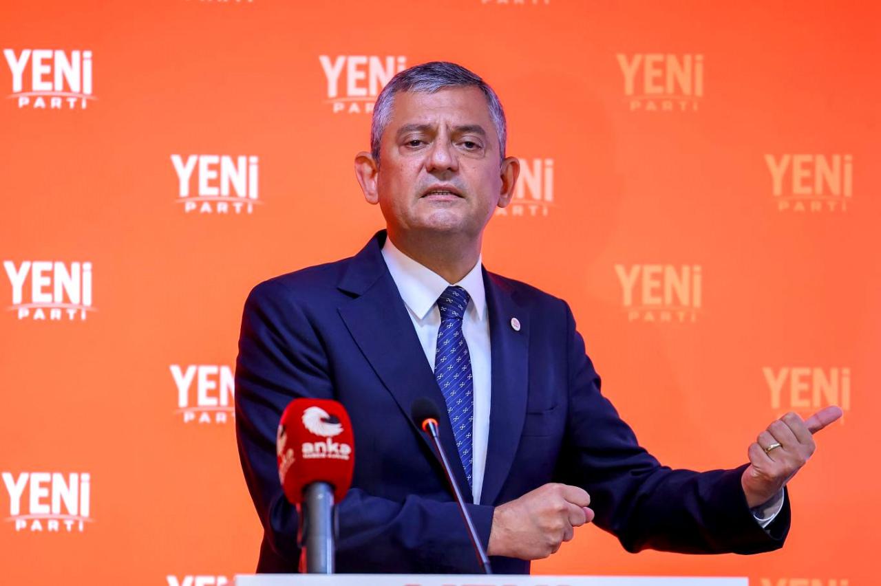 Özgür Özel