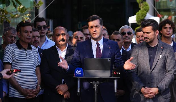 AK Parti&rsquo;den &Uuml;sk&uuml;dar Belediyesi&rsquo;ne 'hizmetsizlik' protestosu! '10 milyar liralık bor&ccedil; var'