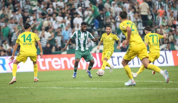 Bursaspor Petrolspor'un kaybettiği hafta fırsat tepti! Averajla zirvedeler