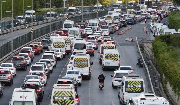 İstanbul'da ilk ders zili 14 Eyl&uuml;l'de saat 10.00'da &ccedil;alacak