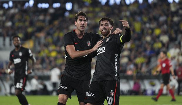 Kartal derbide g&uuml;ld&uuml;, zirvede hesaplar değişti! S&uuml;per Lig'de sonu&ccedil;lar ve puan durumu