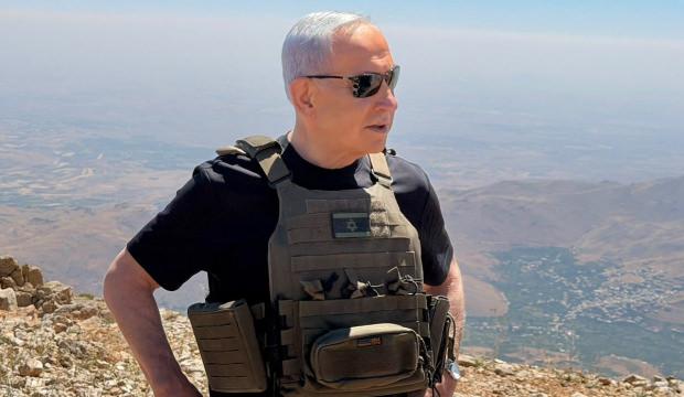 Netanyahu'dan Suriye'de k&uuml;stah a&ccedil;ıklama! Hermon Dağı'ndan tehditler savurdu
