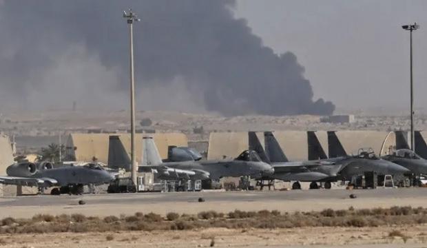Son dakika haberi... ABD'ye b&uuml;y&uuml;k darbe: 9 savaş u&ccedil;ağı vuruldu! Şaşırtan saldırı...