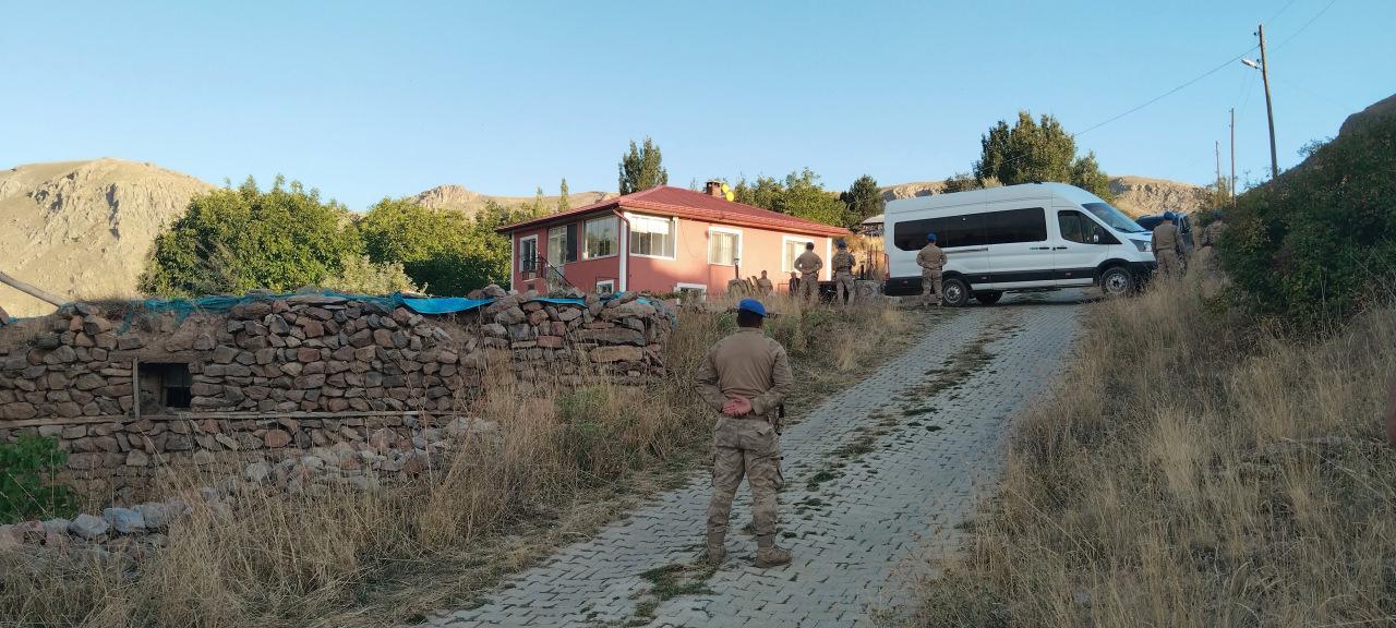 Kayıp bebek için başlatılan arama çalışması devam ediyor.