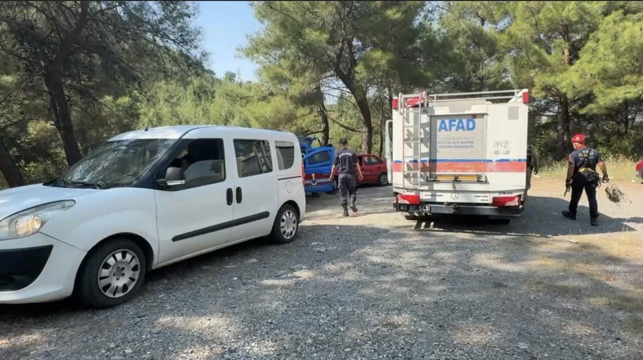 Ayşegül Yaşar'ın ölü bulunduğu bölgeye çok sayıda ekip sevk edildi. 