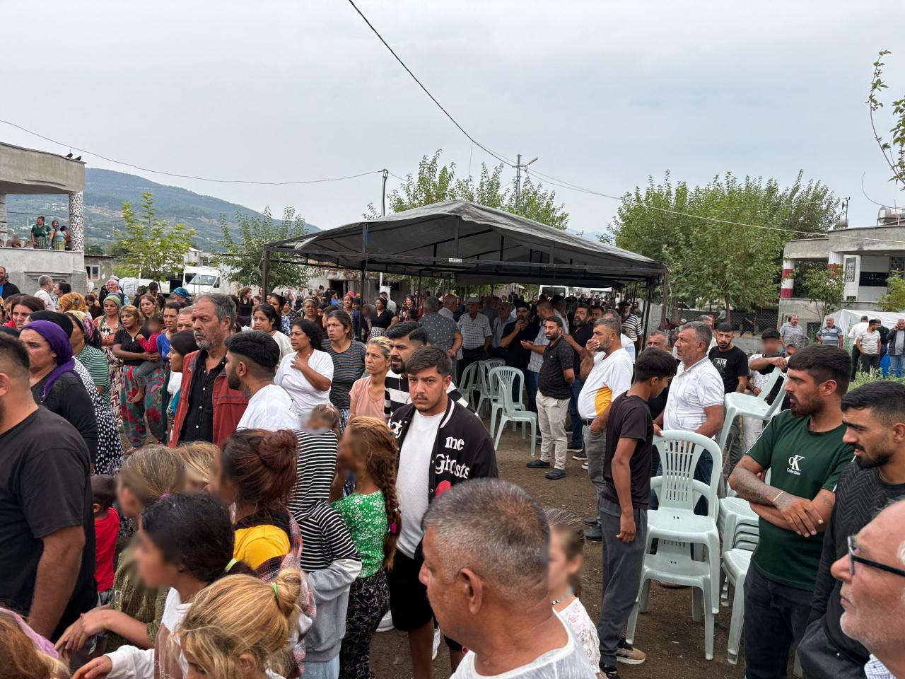 Osmaniye’de 6 aylık hamile eşini döverek öldürdüğü iddia edilen koca tutuklandı.