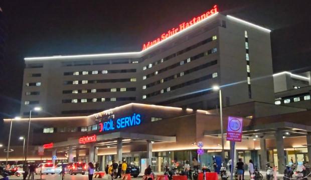 Adana&rsquo;da vurulmuş halde bulunan &ccedil;ocuk, tedaviye alındı: Ağabeyi tutuklandı