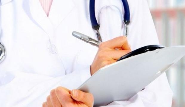 Binlerce sağlık&ccedil;ının g&ouml;z&uuml; AYM'de: Eş durumu şartı değişiyor mu?