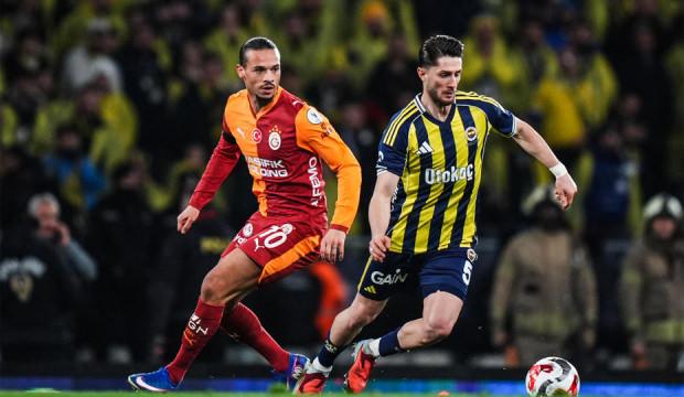 Fenerbah&ccedil;e ile Galatasaray arasında şampiyonluk beklentisinde fark sadece 0.7 puan!