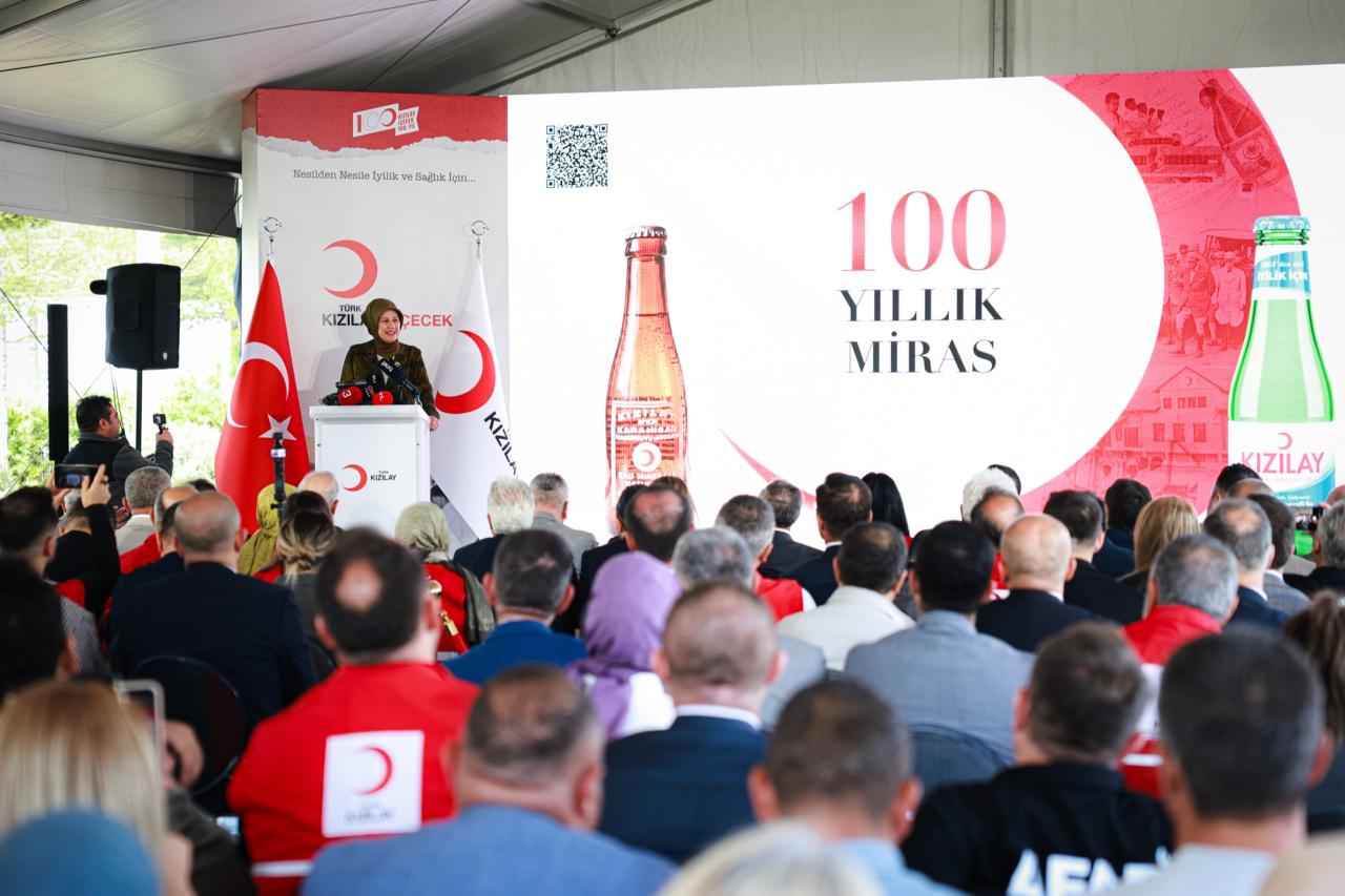 TÜRK Kızılay Başkanı Fatma Meriç Yılmaz