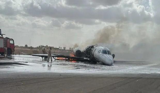 İstanbul'dan havalanan &ouml;zel jet, Libya'da pistten &ccedil;ıkarak yandı!