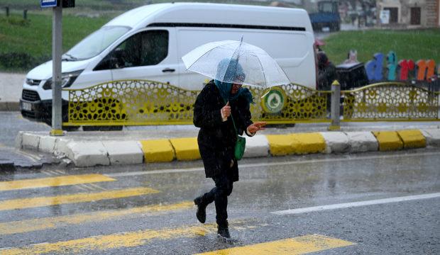 Meteoroloji saat vererek uyardı: Kuvvetli sağanak ve fırtına geliyor! 7 ilde alarm...