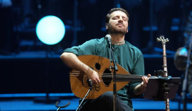 Sami Yusuf&rsquo;tan T&uuml;rkiye&rsquo;ye &ouml;zel s&uuml;rpriz: Zahid Bizi Tan Eyleme&rsquo;yi ilk kez seslendirecek