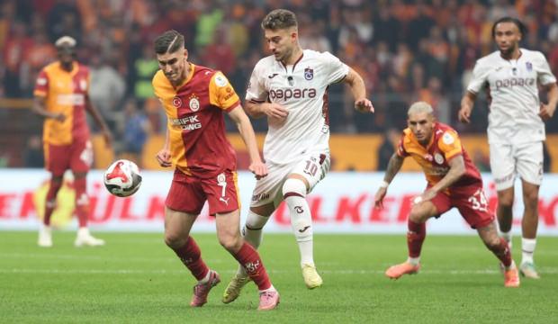 S&uuml;per Lig'de derbi g&uuml;n&uuml;! Trabzonspor-Galatasaray muhtemel 11'ler