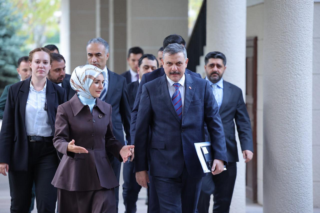 İçişleri Bakanı Mustafa Çiftçi ve Aile ve Sosyal Hizmetler Bakanı Mahinur Özdemir Göktaş