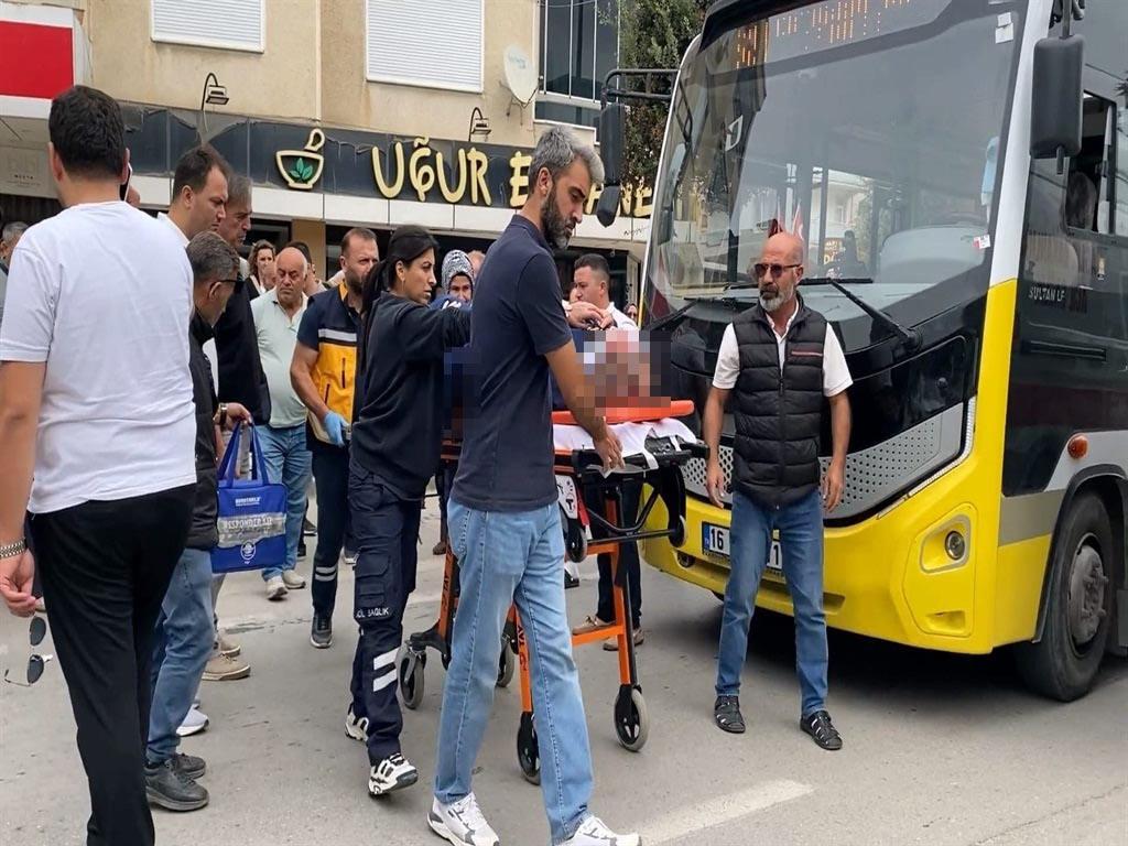 Yaralı kadın kaldırıldığı hastanede hayatını kaybetti. 