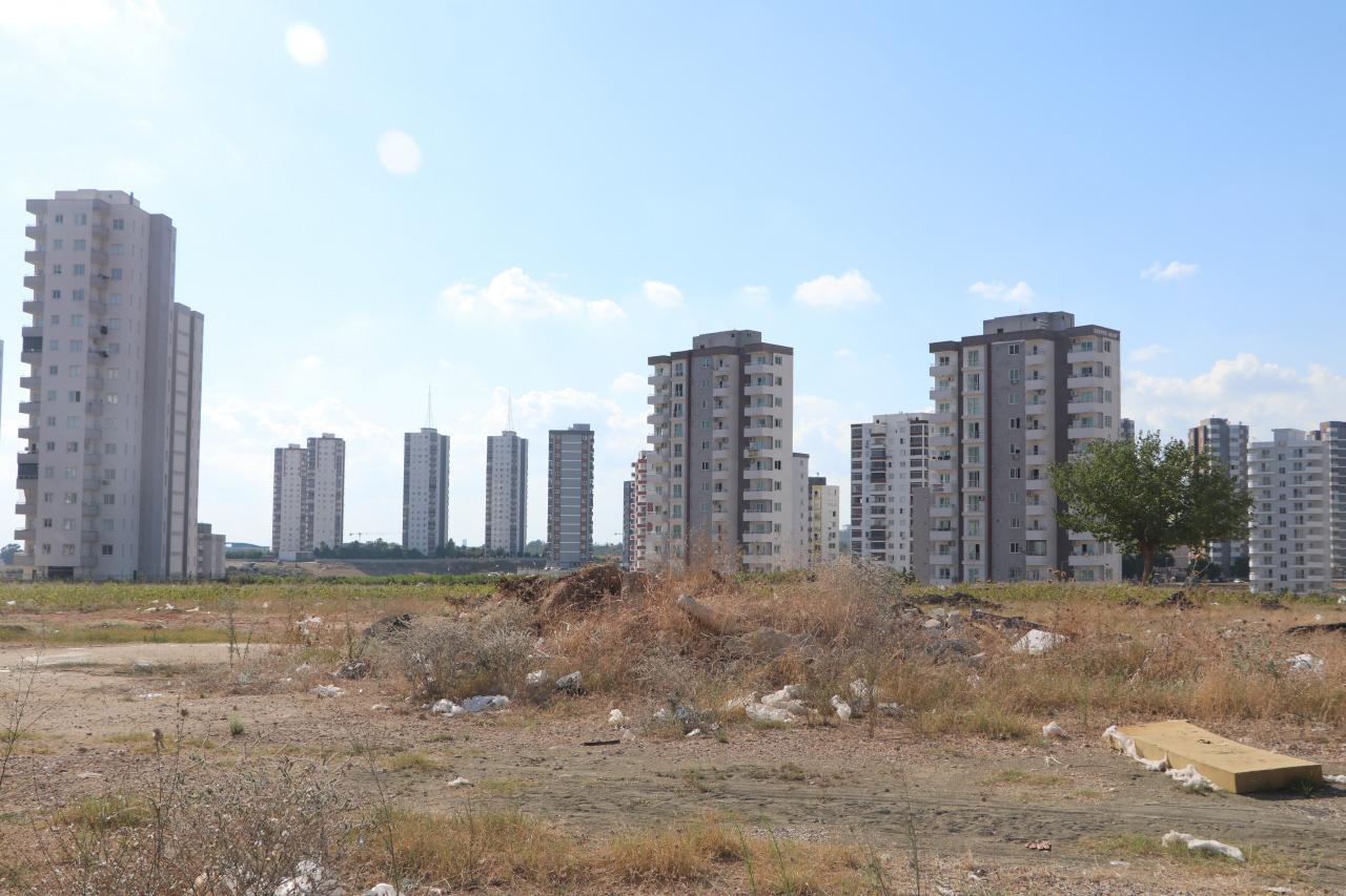 Bölgedeki boş araziler.