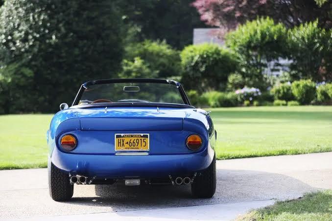 Sadece 10 adet üretilen Ferrari 275 GTB/4*S NART Spider’ın Steve McQueen’a ait örneği, 15-20 milyon dolarlık tahmini değerle satışa çıkacak.