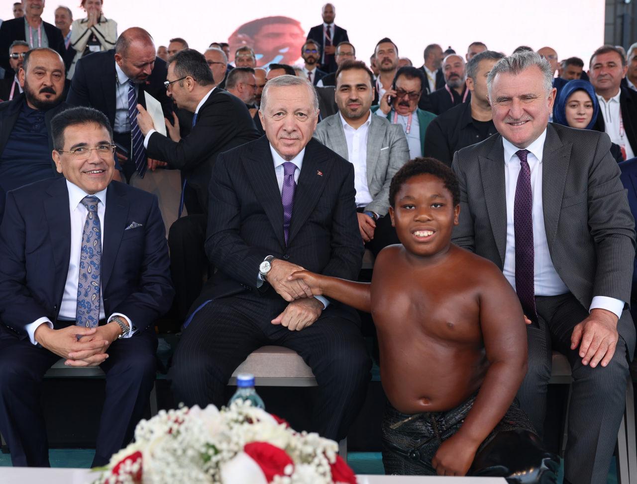 Cumhurbaşkanı Erdoğan ve Osman Ali Davutoğlu