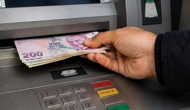 ATM kullanıcıları dikkat: Artık tarih oluyor! Yeni sistem yaygınlaşıyor