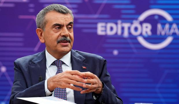 Bakan Tekin'den Manisa'daki okul &ouml;n&uuml; saldırısına ilişkin a&ccedil;ıklama