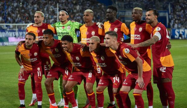 Galatasaray'da ayrılık! Okan Buruk yıldız ismin biletini kesti
