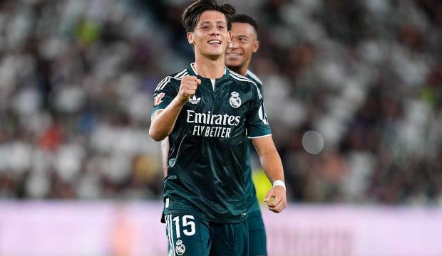 İspanyollar Arda G&uuml;ler'i bekleyen tehlikeyi a&ccedil;ıkladı! Beşiktaş'ın efsanesine benzettiler