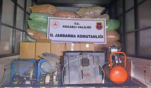 Kocaeli&rsquo;de ka&ccedil;ak t&uuml;t&uuml;n operasyonu: 4 milyon TL&rsquo;lik &uuml;r&uuml;n ele ge&ccedil;irildi
