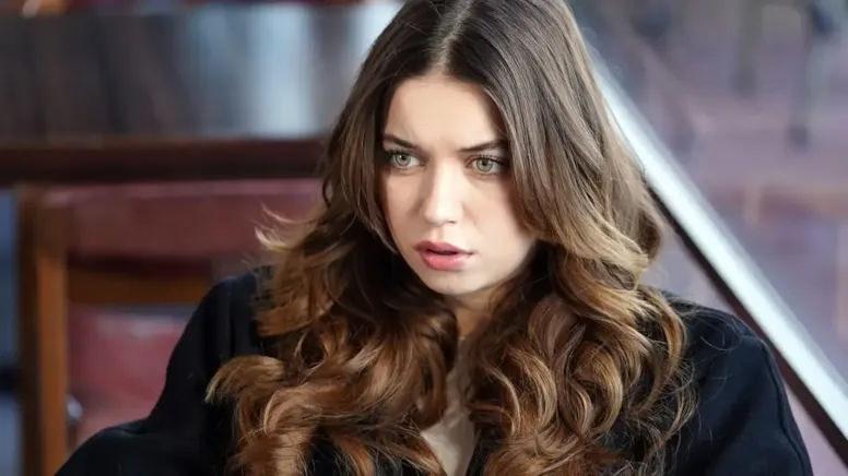 Afra Saraçoğlu