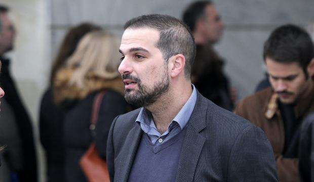 Mi&ccedil;otakis Netanyahu'yla g&ouml;r&uuml;şt&uuml;, muhalefet ayağa kalktı: Utan&ccedil; verici!