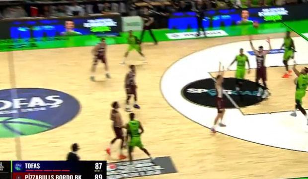 Potada inanılmaz son! Son saniyede kendi potasının &ouml;n&uuml;nden zaferi getirdi