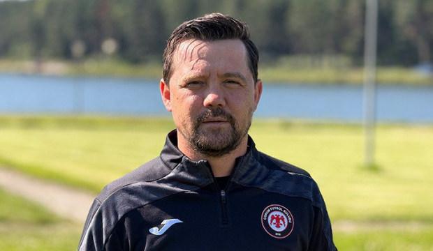 Resmi a&ccedil;ıklama geldi! S&uuml;per Lig ekibi teknik direkt&ouml;r&uuml;yle yollarını ayırdı